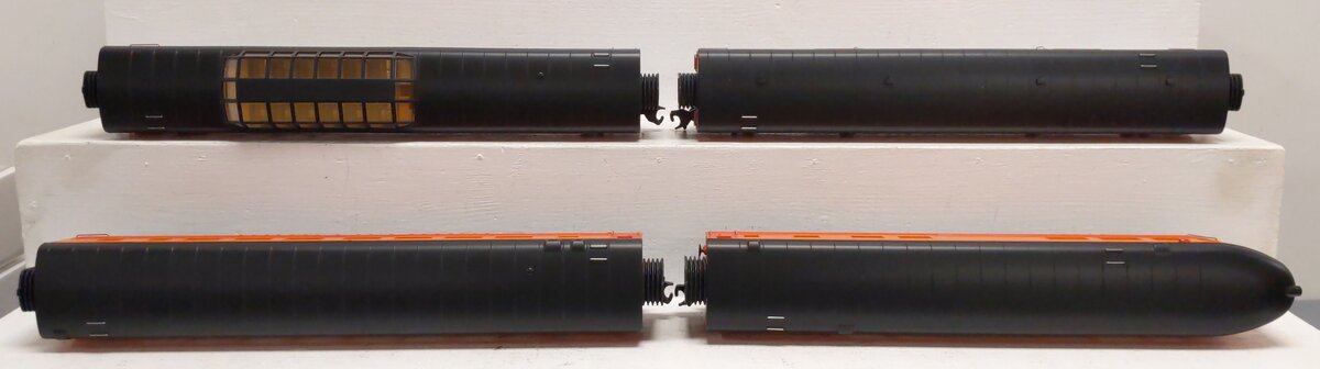 MTH 30-67320 O Southern Pacific 60' Streamlined Passenger Car Set (Set of 4) NIB
