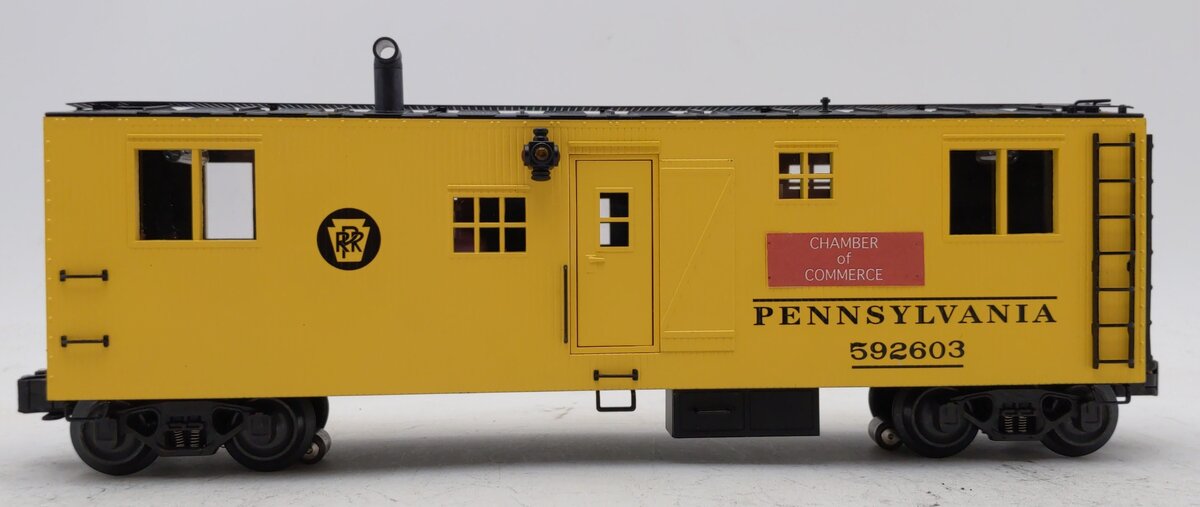 K-Line K767-1891 O Gauge Pennsylvania MOW Bunk Car #592603 w/ Smoke LN/Box
