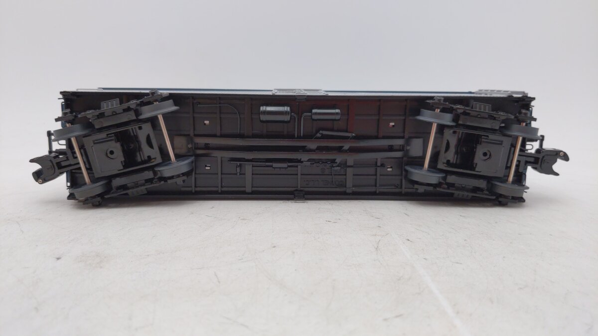 Lionel 6-27395 O Gauge Amtrak Express Trak Baggage Boxcar #74248