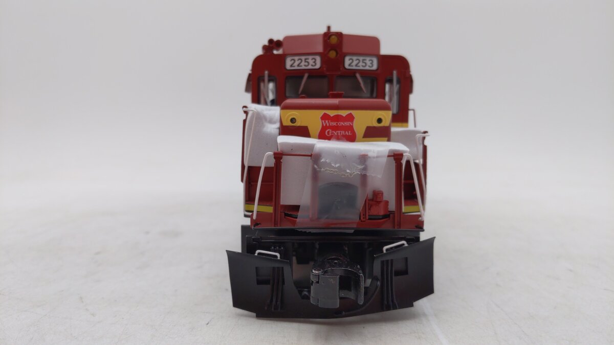 Lionel 2433162 O Wisconsin Central Legacy GP30 Diesel Locomotive #2253 LN/Box