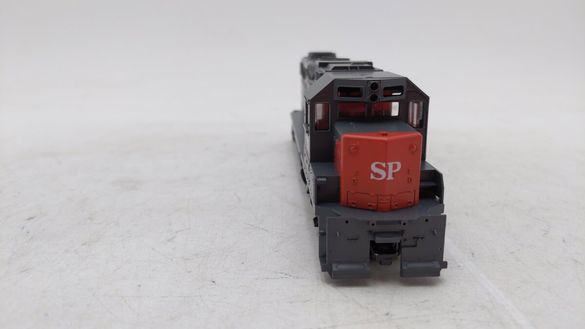 Athearn 4610 HO Southern Pacific GP 38-2 PWR Diesel Locomotive #4823