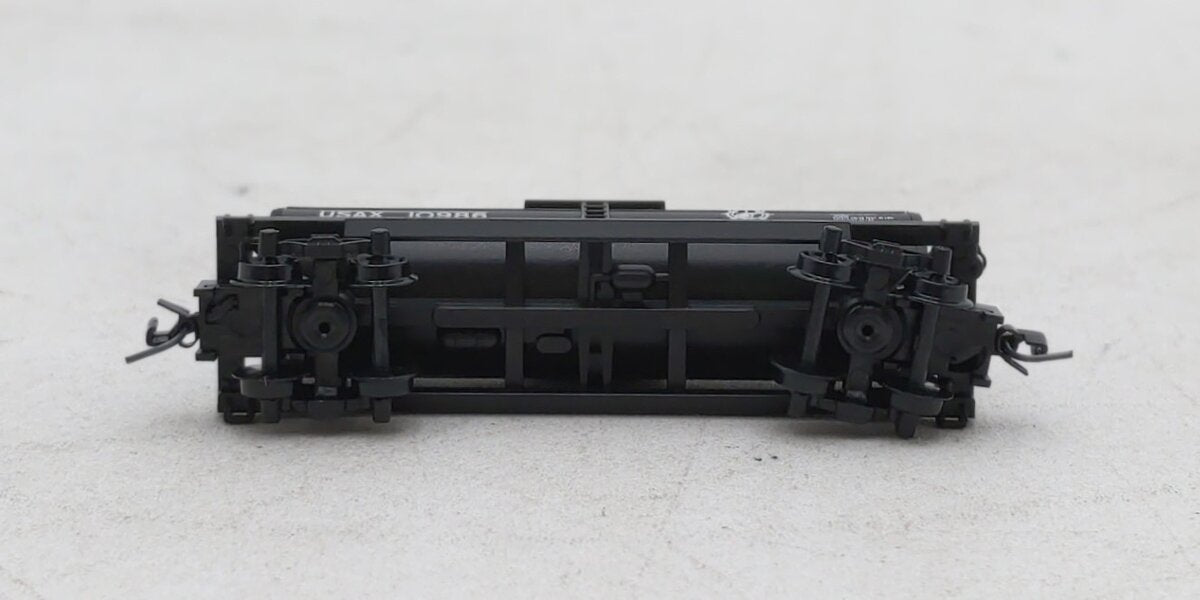 Micro-Trains 53000282 Z Scale U.S. Army 39' Single Dome Tank Car