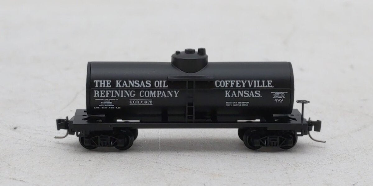 Micro-Trains 53000412 Z Kansas Oil Refining Company Single Dome Tanker #820