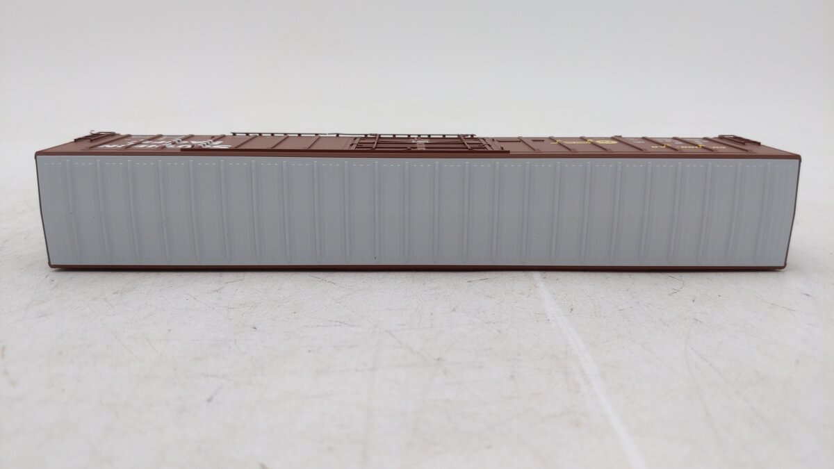 ExactRail EP-80500-8 HO Southern Pacific PC&F 62' Insulated Box Car #691687