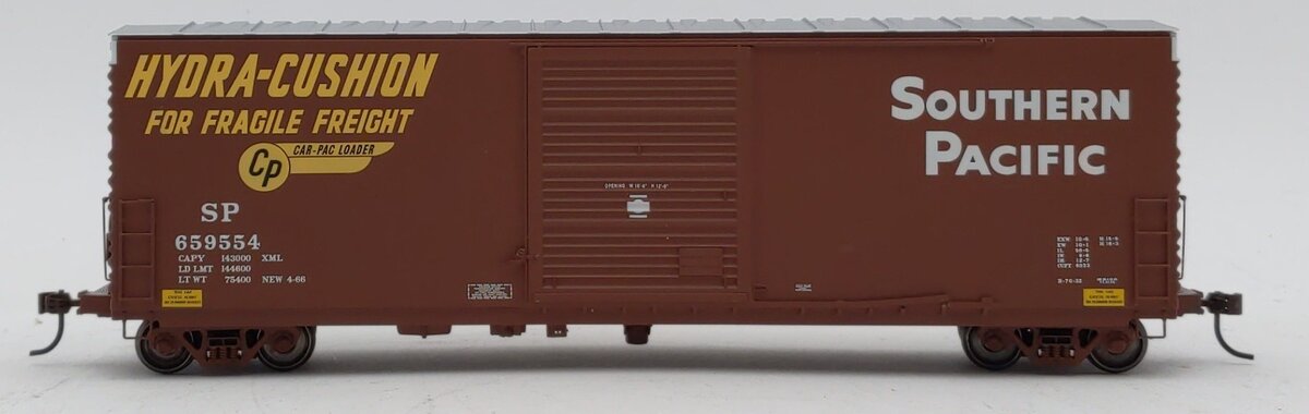 ExactRail EE-1001-13 HO SP PC&F 6033 Cu.Ft. Single Door Boxcar #659554