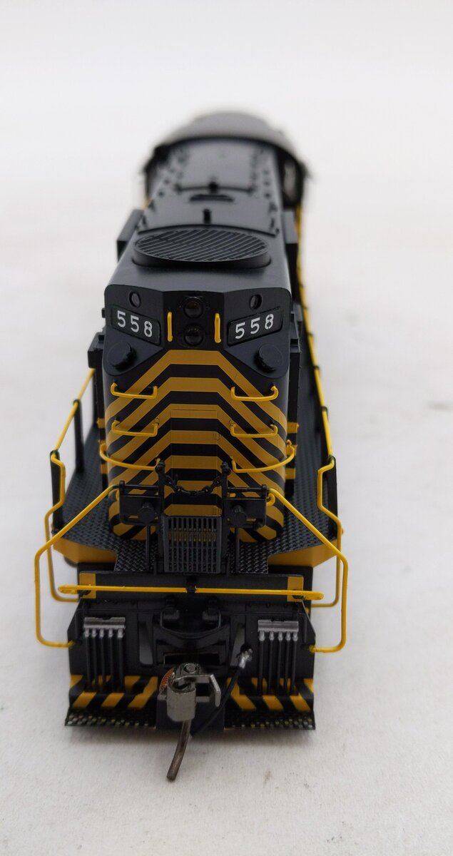 Rapido Trains 031576 HO NKP RS-11 Diesel Locomotive with DCC/Sound #558