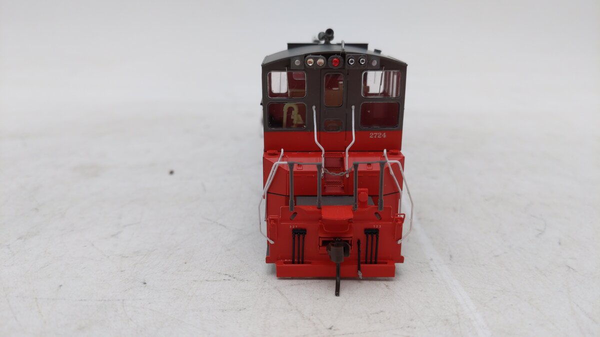 Athearn G66066 HO Scale Southern Pacific MP15AC Diesel Locomotive #2724 EX/Box