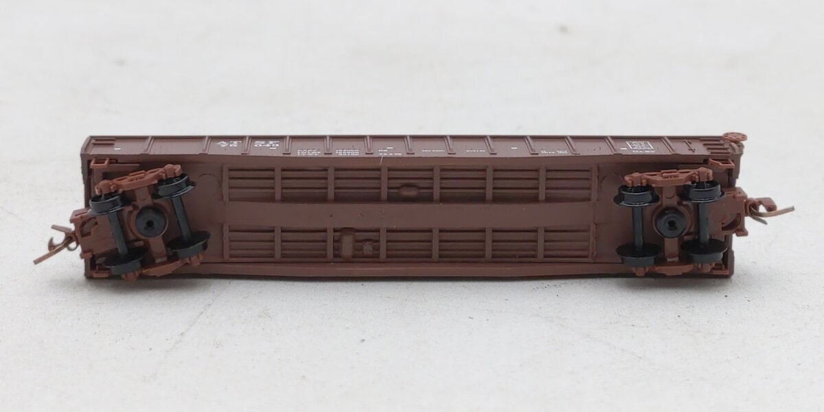 Micro-Trains 52200231 Z ATSF 50' Fishbelly Sides Gondola w/Load #75043