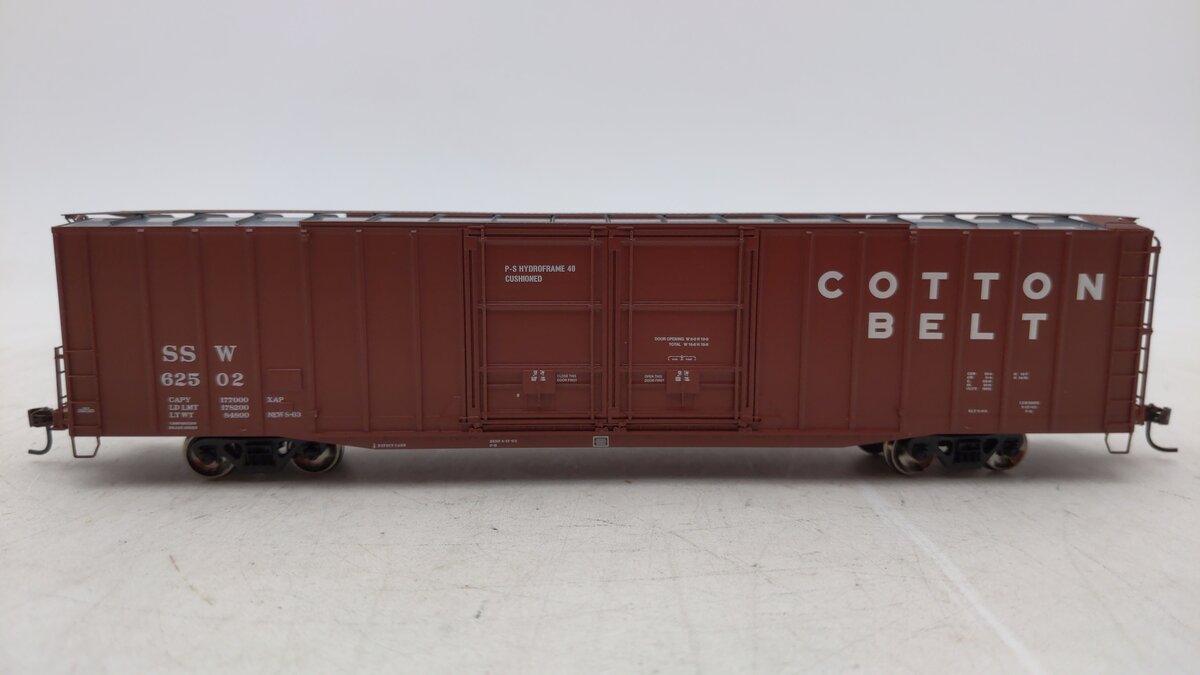 Athearn 89210 HO Southern Pacific 60' PS Auto Parts Boxcar #621117