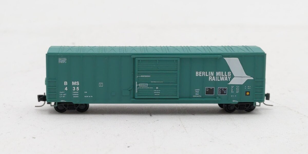 Micro Trains 51000350 Z Berlin Mills 50' Rib Side Box Car #435
