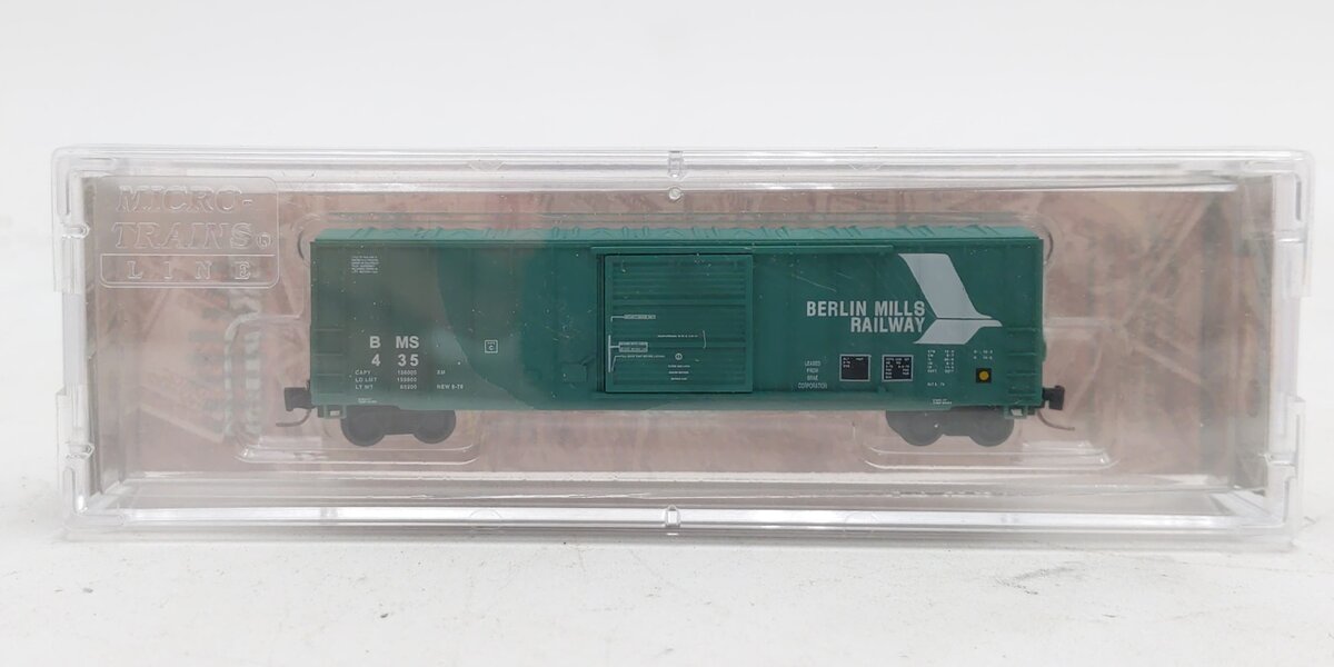 Micro Trains 51000350 Z Berlin Mills 50' Rib Side Box Car #435