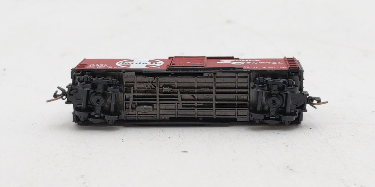 Micro-Trains 50000047 Z Atchison Topeka Santa Fe 40' Standard Boxcar #16949