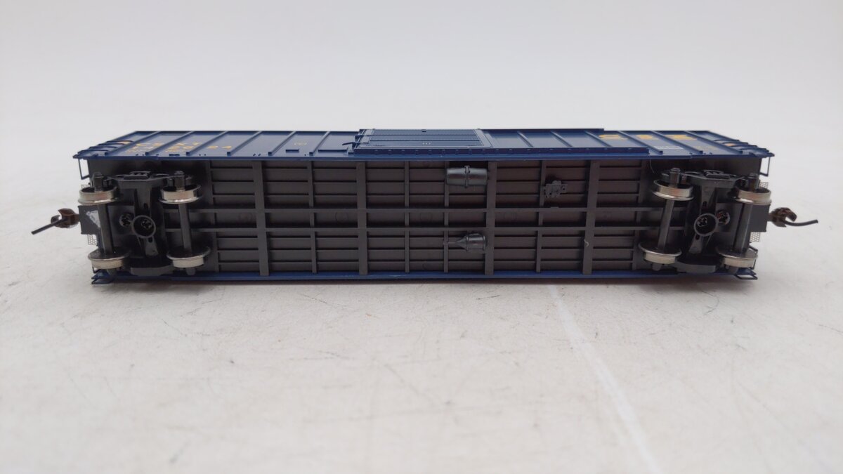 Athearn 92540 HO Scale CSX 50' FMC Box Car #142624