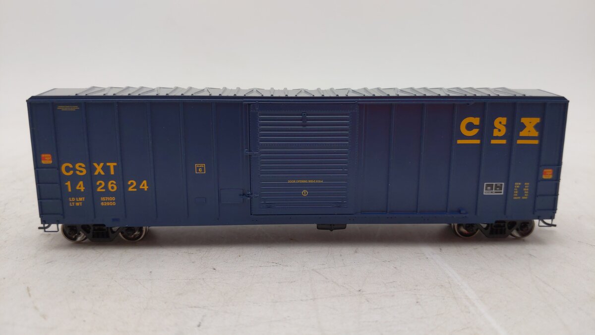 Athearn 92540 HO Scale CSX 50' FMC Box Car #142624