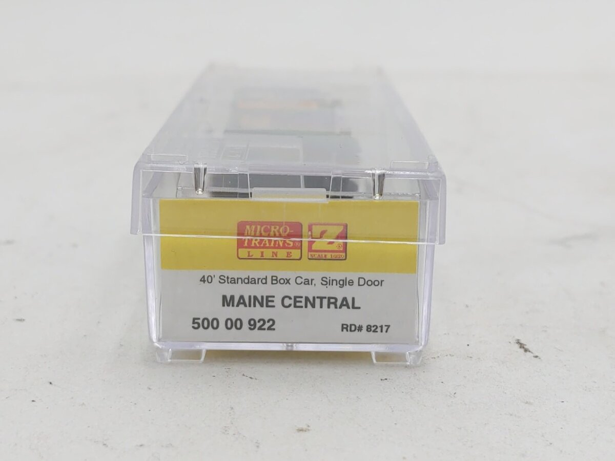 Micro Trains 50000922 Z MC 40' Standard Box Car with Single Door #8217