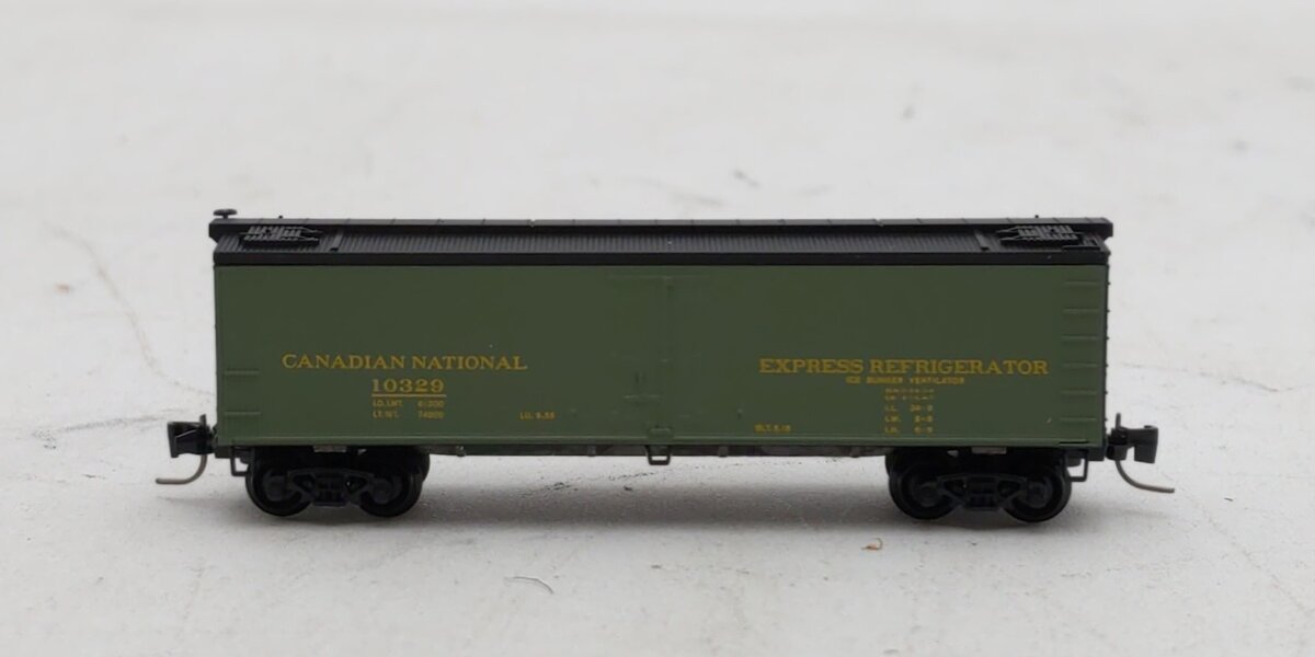 Micro Trains 51800411 Z Canadian National 40' Wood Reefer #10329