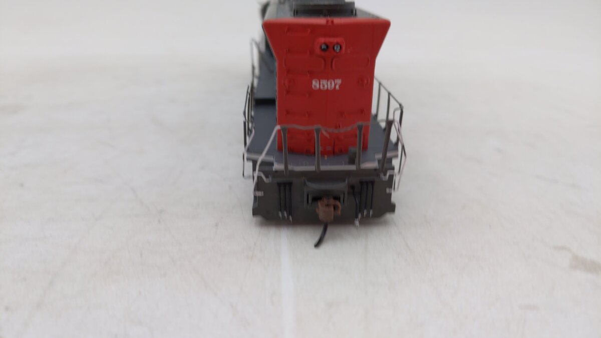 Athearn 65037 HO Southern Pacific SD45 Diesel Locomotive RTR #8597