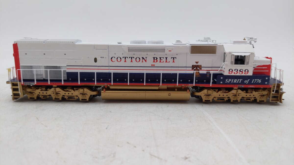 Athearn 91620 HO Scale Cotton Belt SD45T 2 Diesel Locomotive #9389