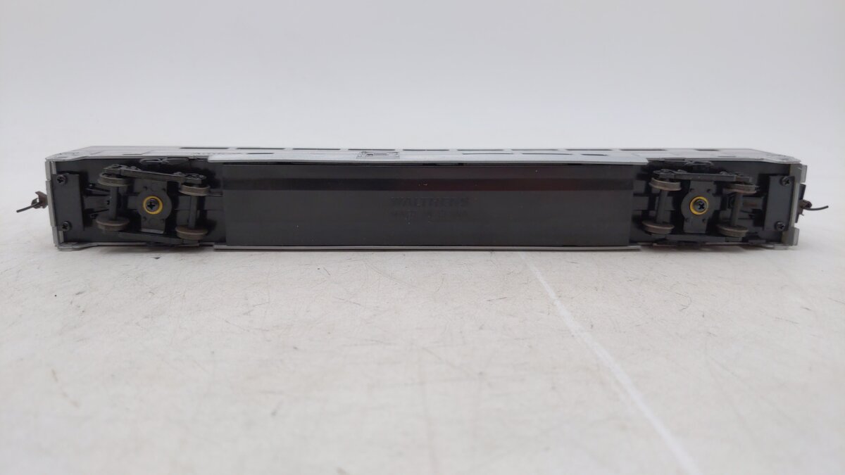 Walthers 932-6141 HO Scale Amtrak 85' Superliner Phase IV Transition Sleeper Car EX/Box