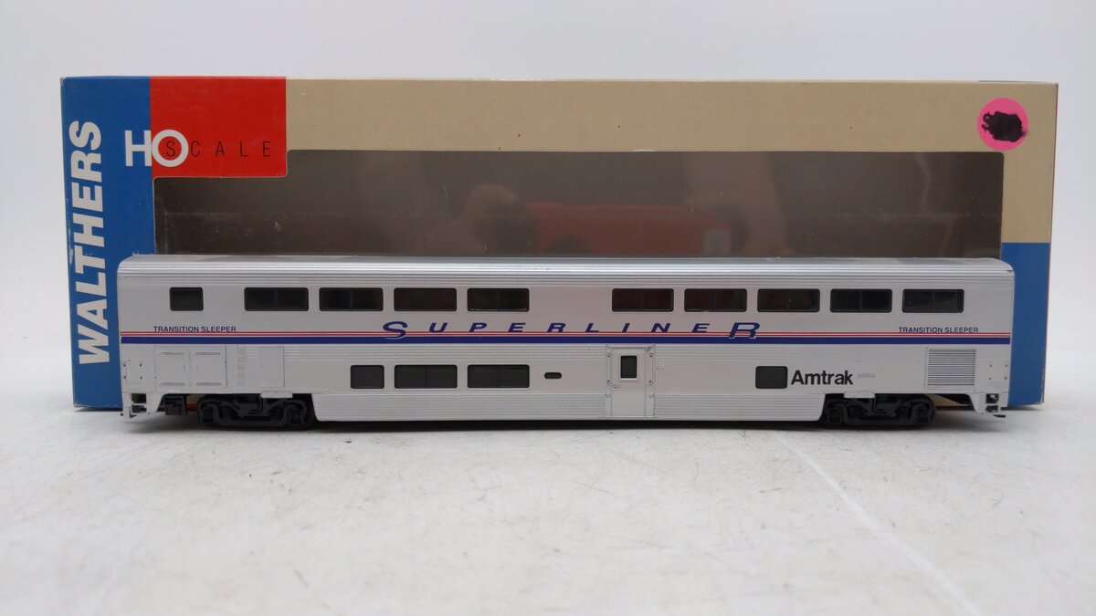 Walthers 932-6141 HO Scale Amtrak 85' Superliner Phase IV Transition Sleeper Car EX/Box