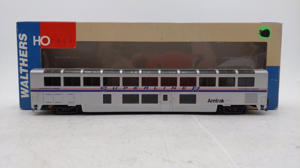 Walthers 932-6121 HO Amtrak Sightseer Lounge 85' Superliner II Car EX/Box
