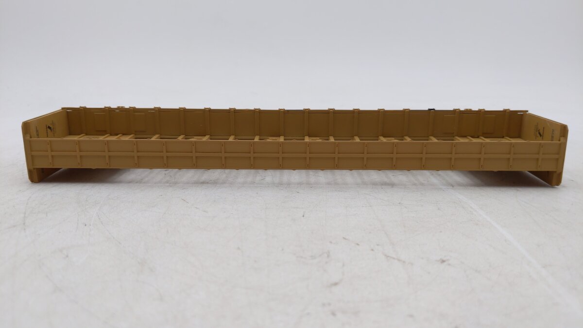 Walthers 932-4103 HO Scale TTX-Standard 72' Center Beam Single Flatcar