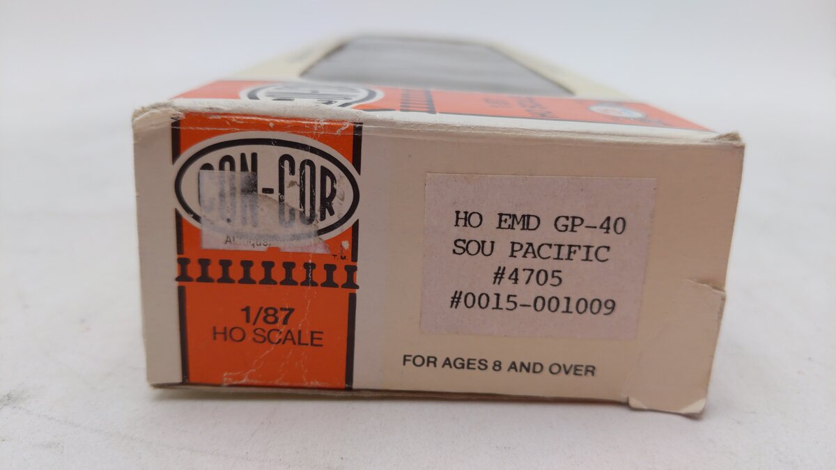 Con-Cor 0015-001009 HO Southern Pacific EMD GP-40 Diesel Locomotive #4705