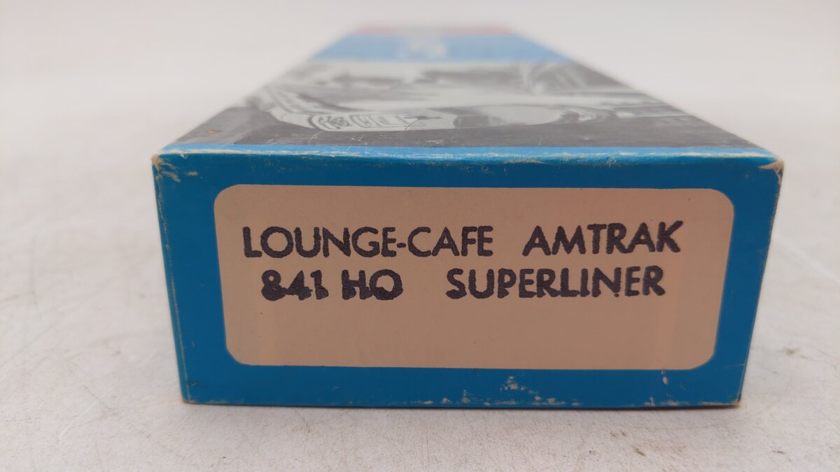 Con-Cor 841 HO Amtrak PhaseII 85' Streamlined Superliner Lounge/Cafe Double-Deck