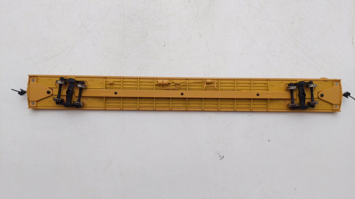 Walthers 910-5708 HO Trailer-Train 89' Channel Side Flatcar JTTX #930264