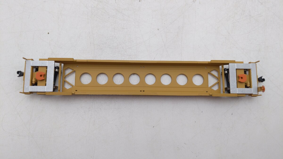 Walthers 932-4305 HO Scale TTX All Purpose Stand Alone Husky Stack #456129 NIB