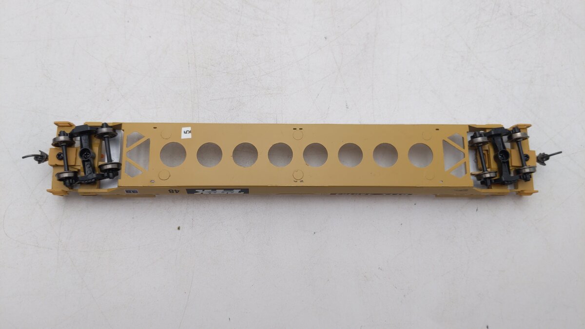 Walthers 932-4301 HO Scale TTX All Purpose Stand Alone Husky Stack #456164 NIB