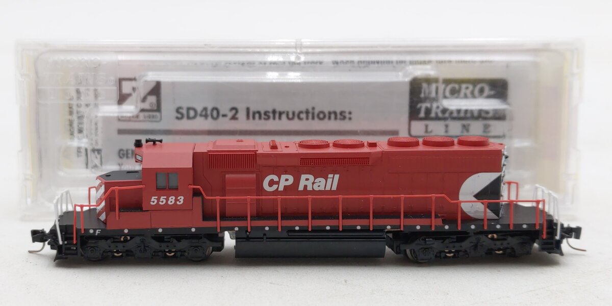 Micro-Trains 97001182 Z Canadian Pacific SD40-2 Powered Diesel Locomotive #5583