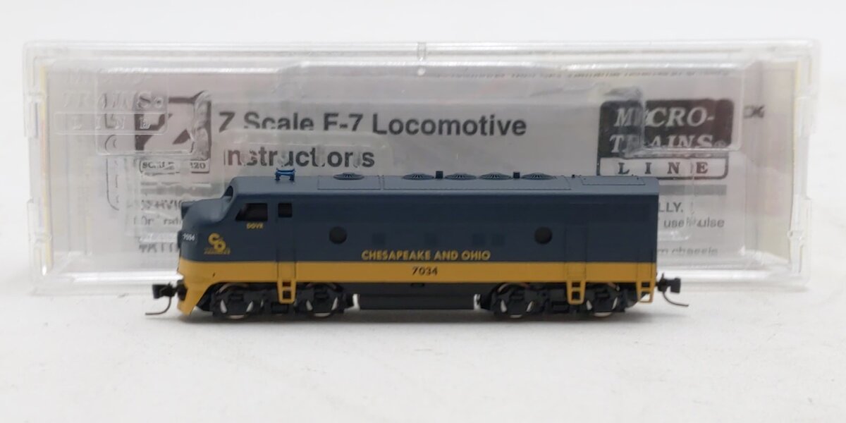 Micro-Trains 98001401 Z C&O F7 A Unit Powered Diesel Locomotive #7034