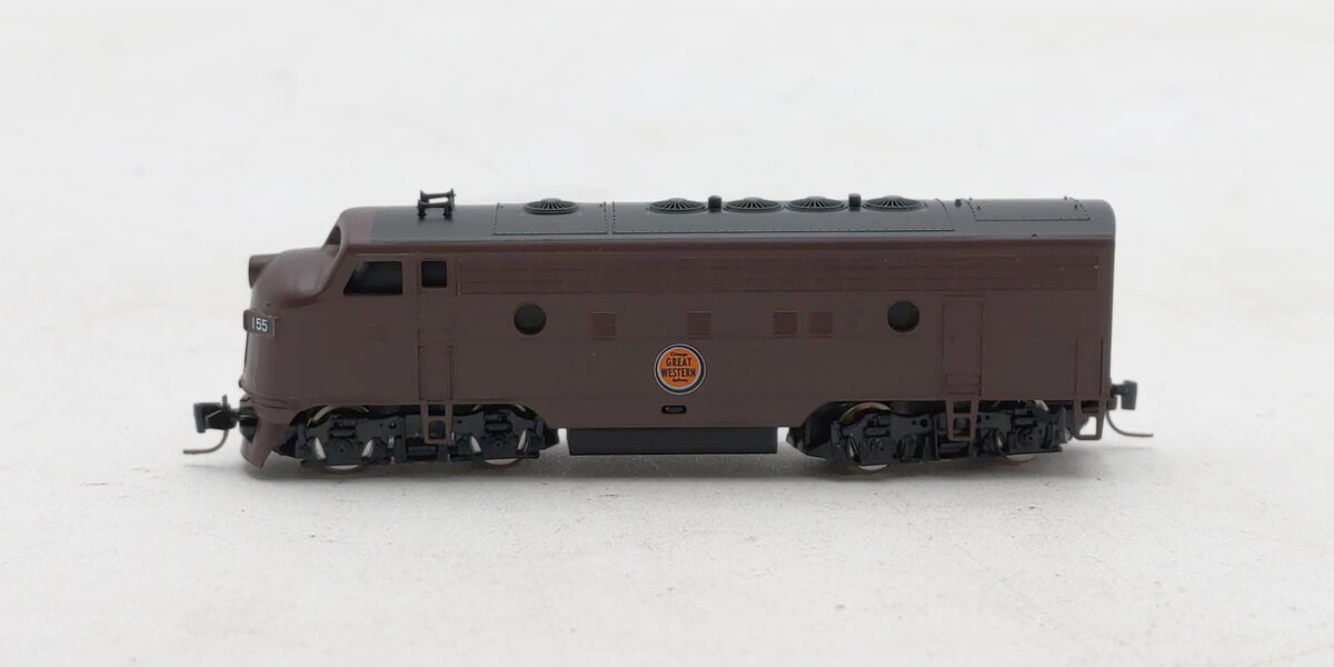 Micro-Trains 98001442 Z CGW EMD F7A Unit Powered Diesel Locomotive #155