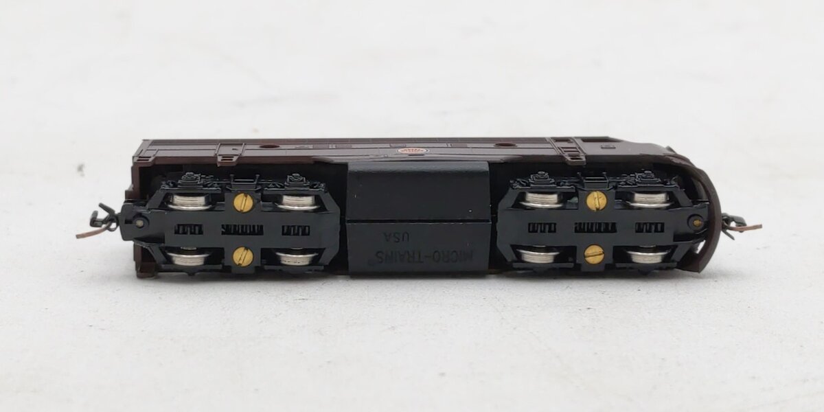 Micro-Trains 98001442 Z CGW EMD F7A Unit Powered Diesel Locomotive #155