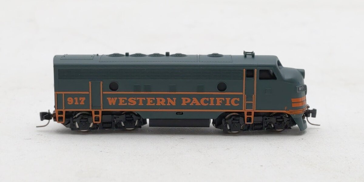Micro-Trains 98001291 Z Western Pacific EMD F7A Diesel Locomotive #917