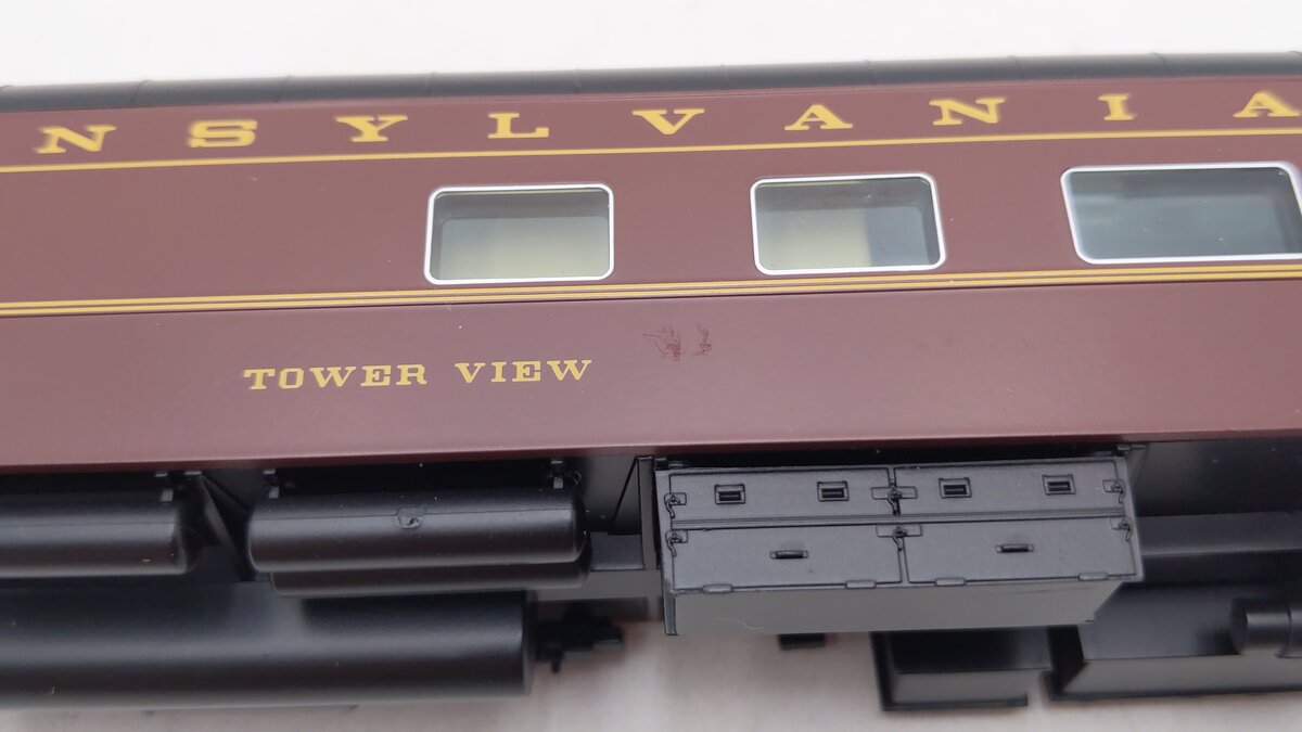 Walthers 920-9268 HO Pennsylvania Broadway Limited "Tower View" Observation Car