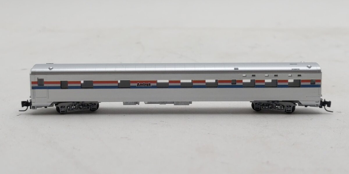 Micro-Trains 55000050 Z Amtrak 83' Lightweight Smoothside Sleeper Car