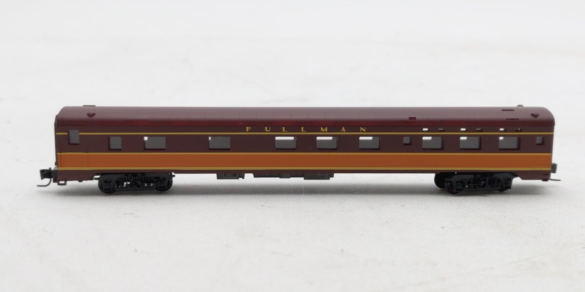 Micro-Trains 55000020 Z Illinois Central 83' Lightweight Smoothside Sleeper Car LN/Box
