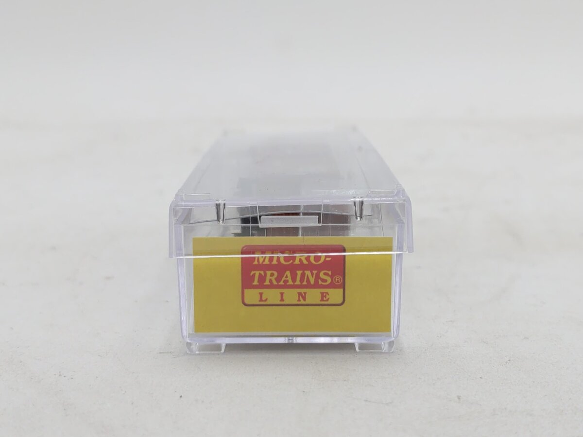 MicroTrains 50600371 Z Canadian National 50’ Standard Box Cars #598035