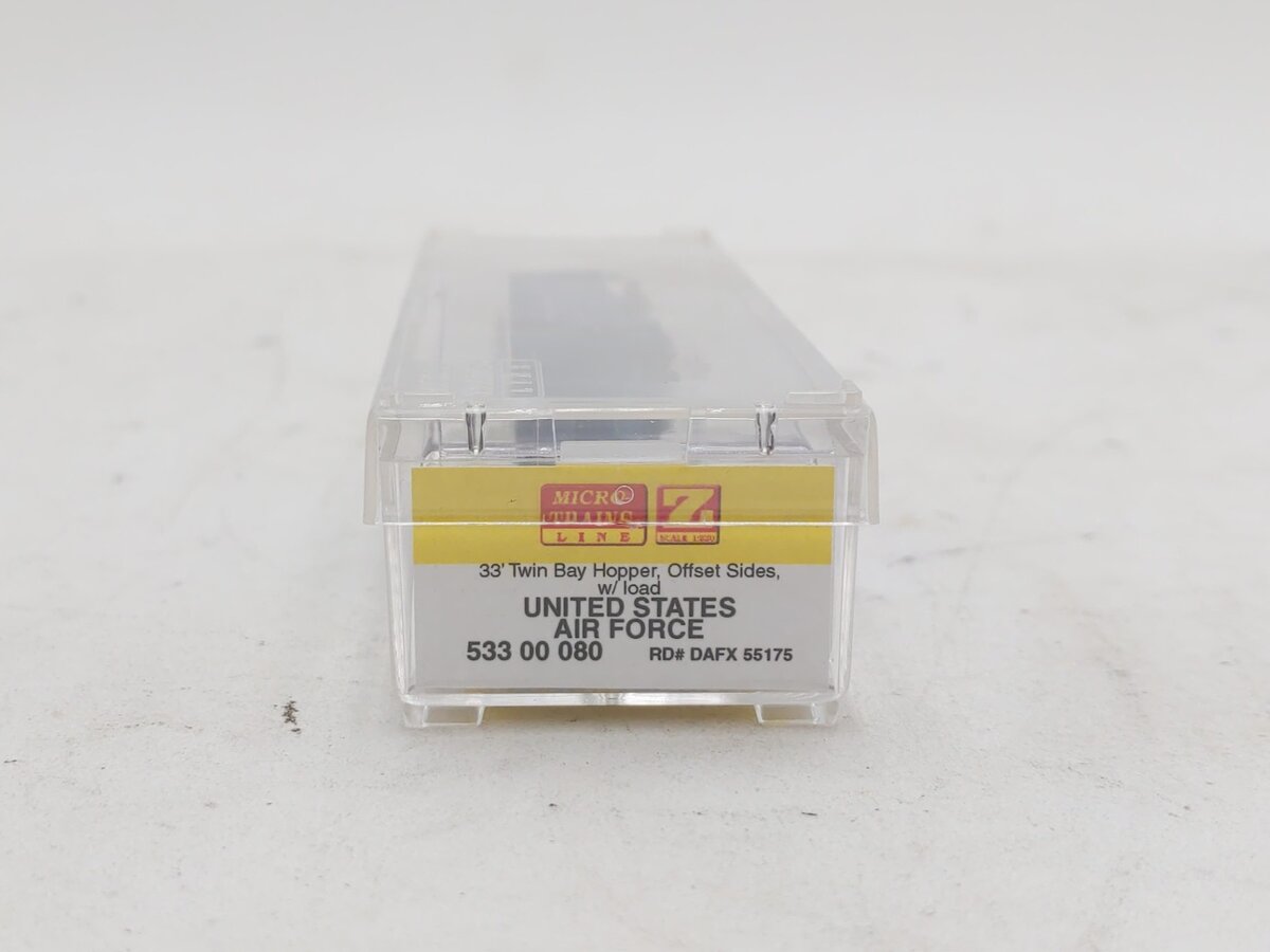 Micro-Trains 53300080 Z DAFX 33' 2-Bay Offset-Side Open Hopper #55175