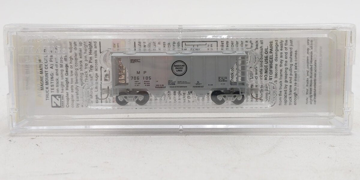 Micro-Trains 53100282 ZN Missouri Pacific PS2 2-Bay Covered Hopper #706105