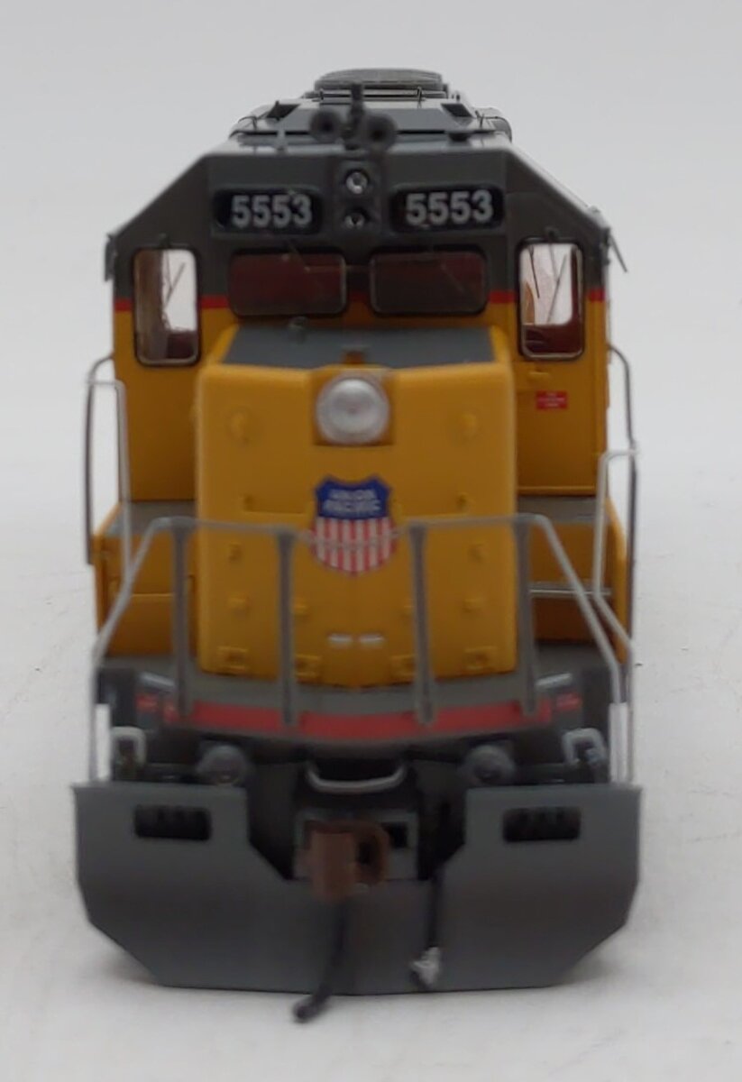 Athearn G40814 HO UP/We Deliver GP50 Phase I w/DCC & Sound #5553