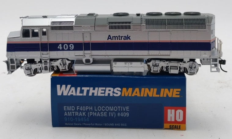 Walthers 910-19454 HO Amtrak EMD F40PH - SoundTraxx Sound & DCC #409