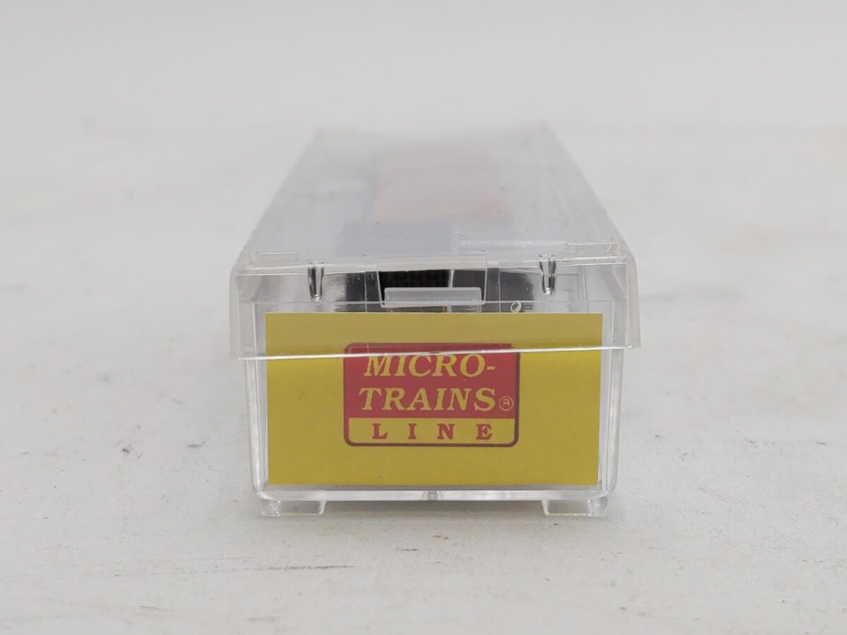 Micro-Trains 54900011 Z PFE 51' Rib-Side Mechanical Reefer #301216