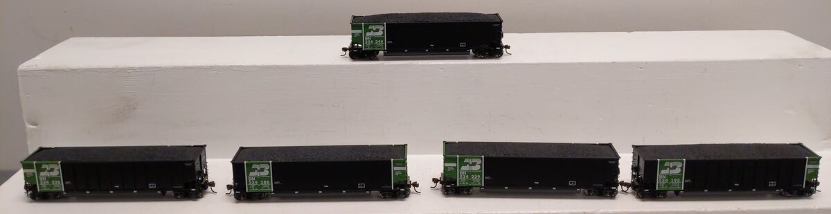 Athearn 93026 HO Scale Burlington Northern #2 BethGon Coalporter 5-Car Set LN/Box