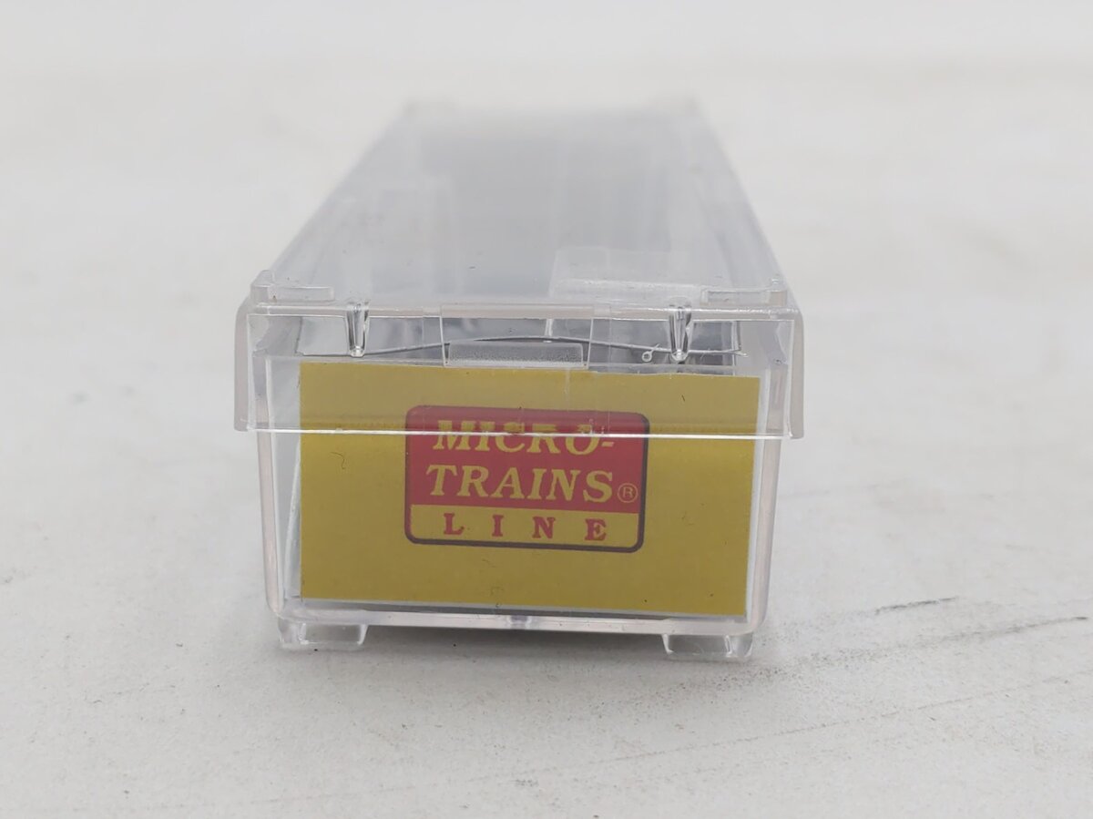Micro-Trains 50700710 Z 2021 Micro-Mouse Christmas PS-2 2-Bay Covered Hopper