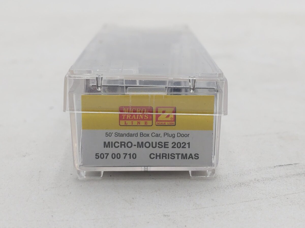 Micro-Trains 50700710 Z 2021 Micro-Mouse Christmas PS-2 2-Bay Covered Hopper