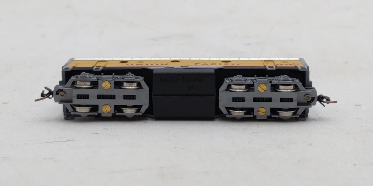 Micro-Trains 98002011 Z Union Pacific F7B Powered Diesel Locomotive #1426