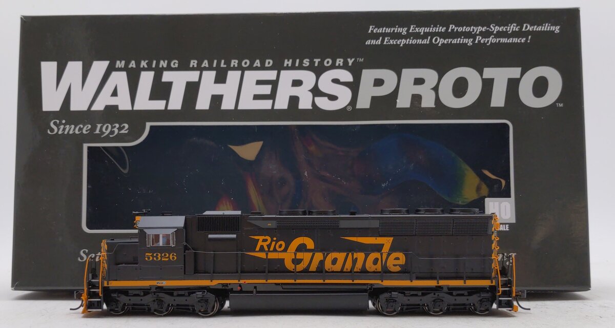 Walthers 920-48059 HO D&RGW EMD SD45 Diesel Locomotive #5326 - Standard DC